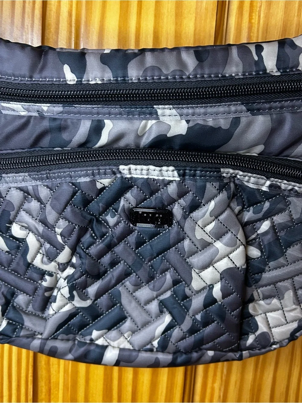 lug Quilted Gray Camo Crossbody Bag